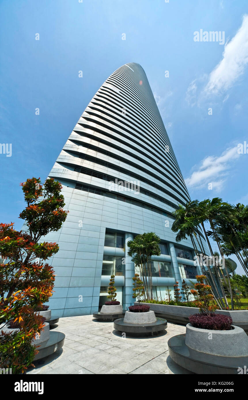 mewarna klcc towrer
