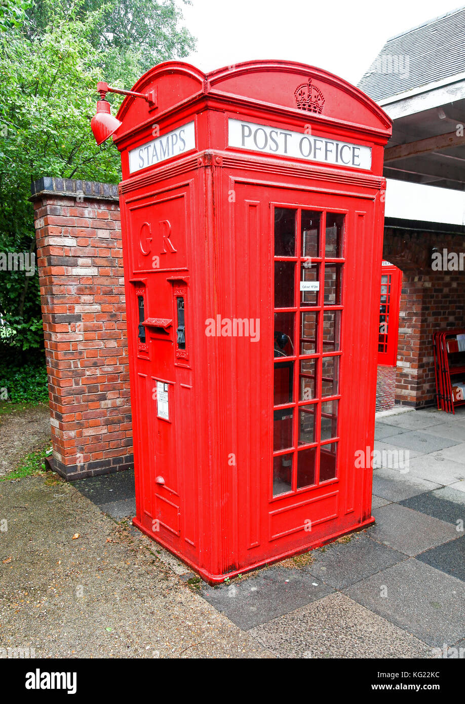 Collection kiosk hires stock photography and images Alamy