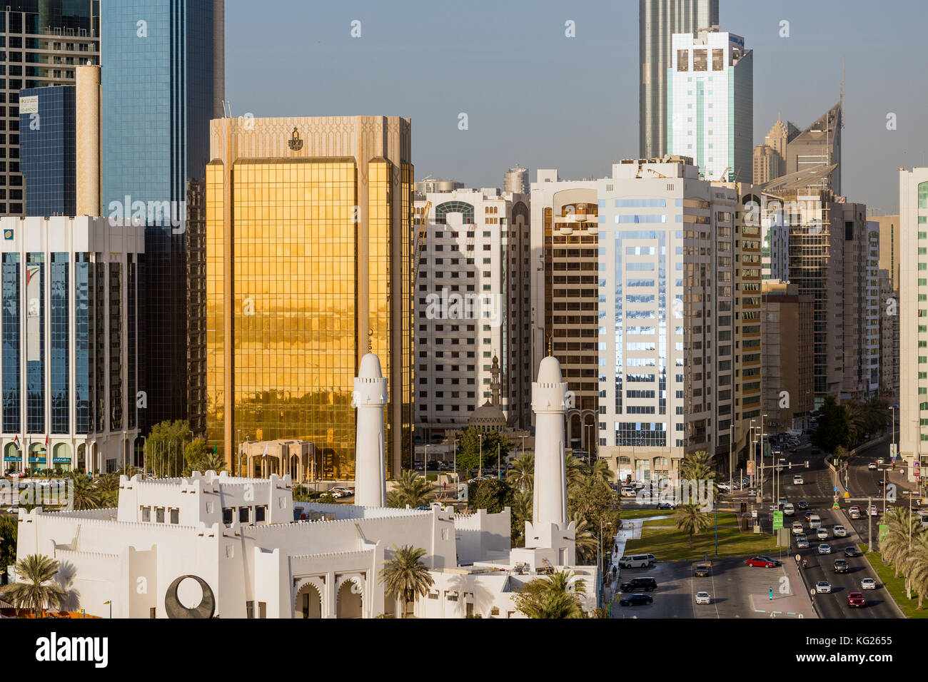 Modern city skyline, Abu Dhabi, United Arab Emirates, Middle East Stock Photo