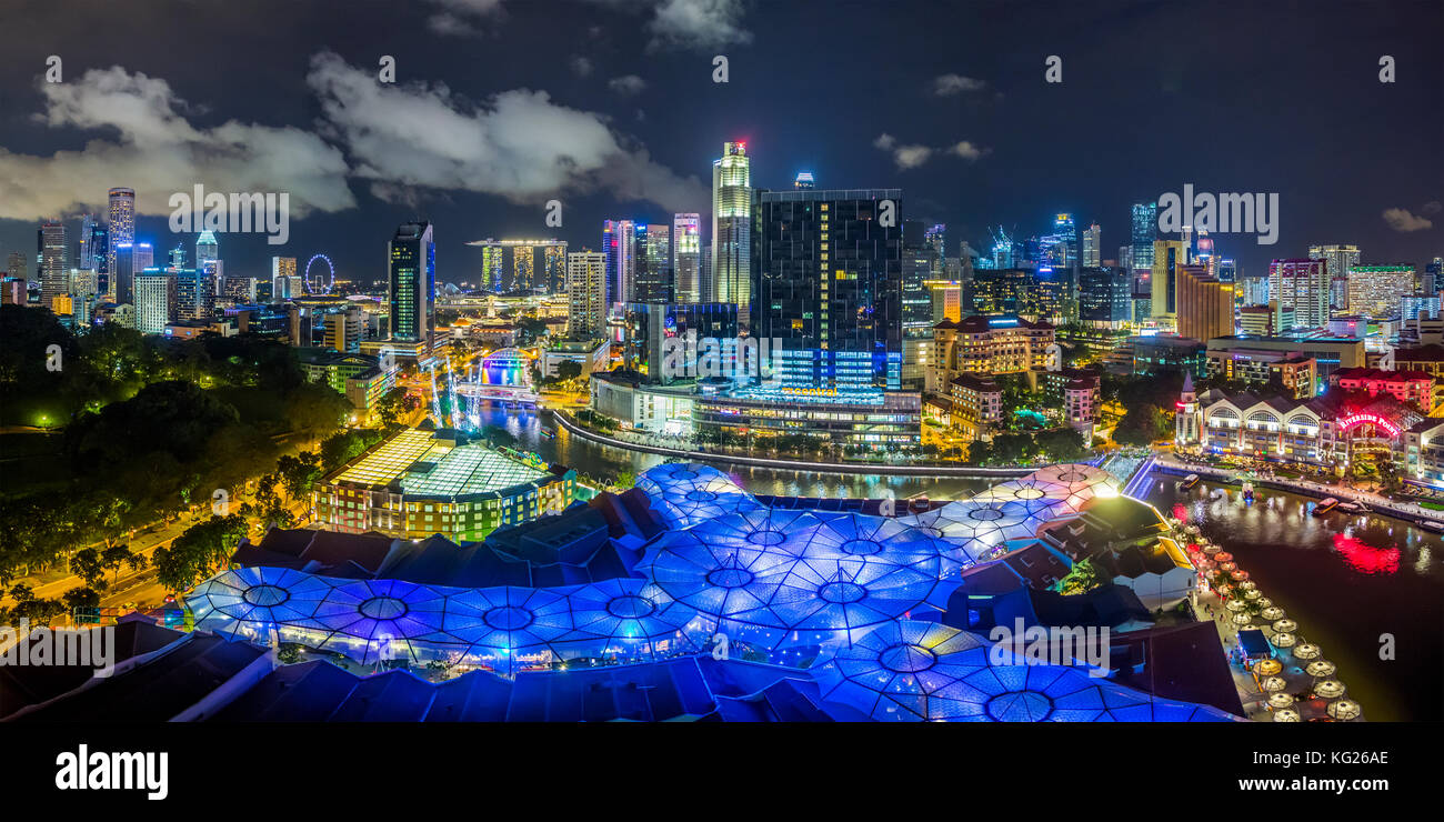 City skyline and riverside restaurants at the entertainment district of Clarke Quay, Singapore, Southeast Asia, Asia Stock Photo