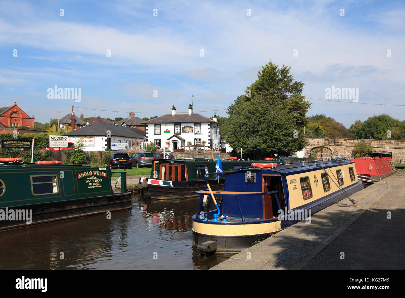 Narrow Boats, Pontcysyllte Canal, Llangollen, Dee Valley, Denbighshire, North Wales, Wales, United Kingdom, Europe Stock Photo