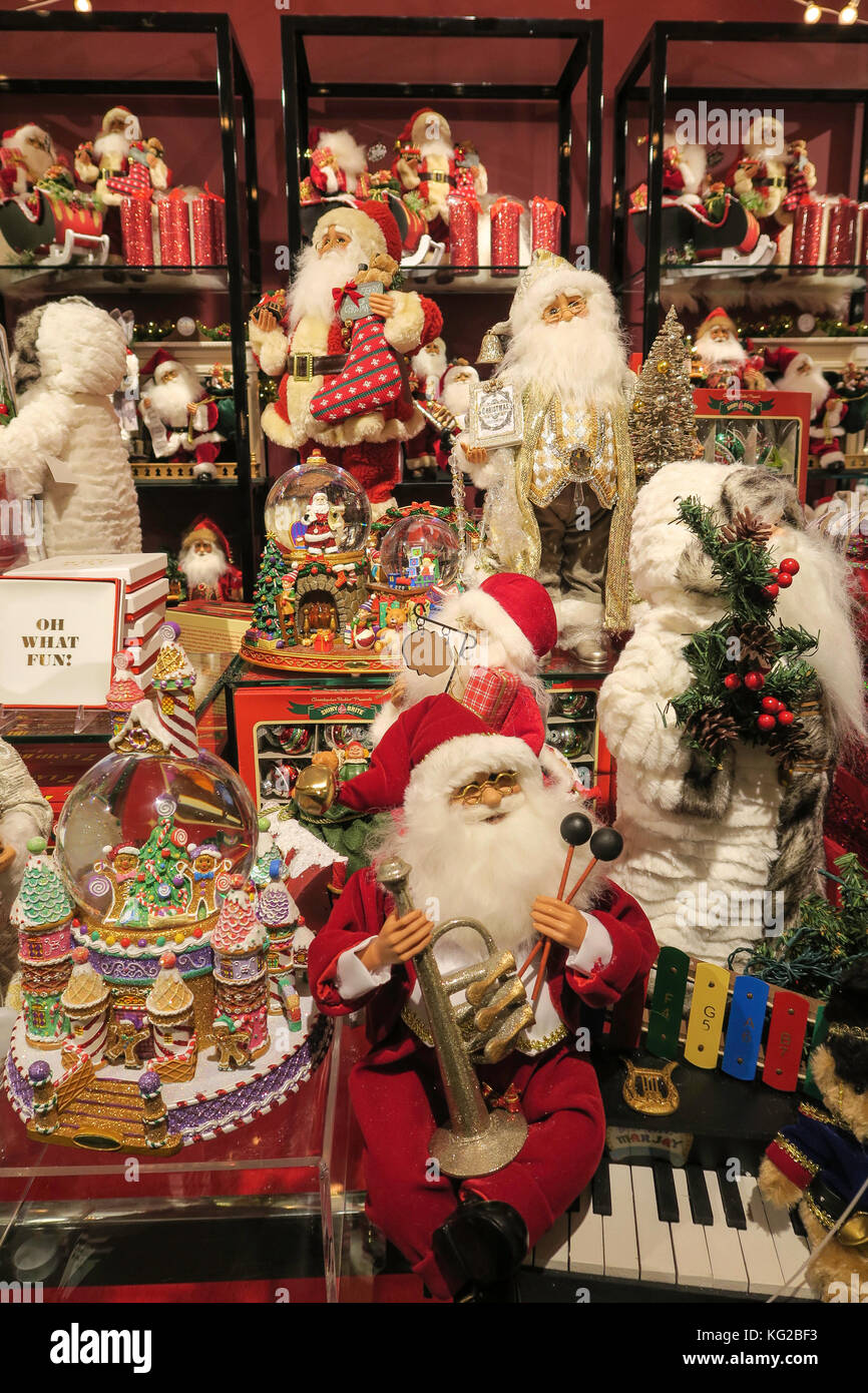 Bloomingdales Christmas 2022 Bloomingdales New York Christmas High Resolution Stock Photography And  Images - Alamy Bloomingdales Christmas 2022 Bloomingdales New York Christmas High Resolution Stock Photography And  Images - Alamy