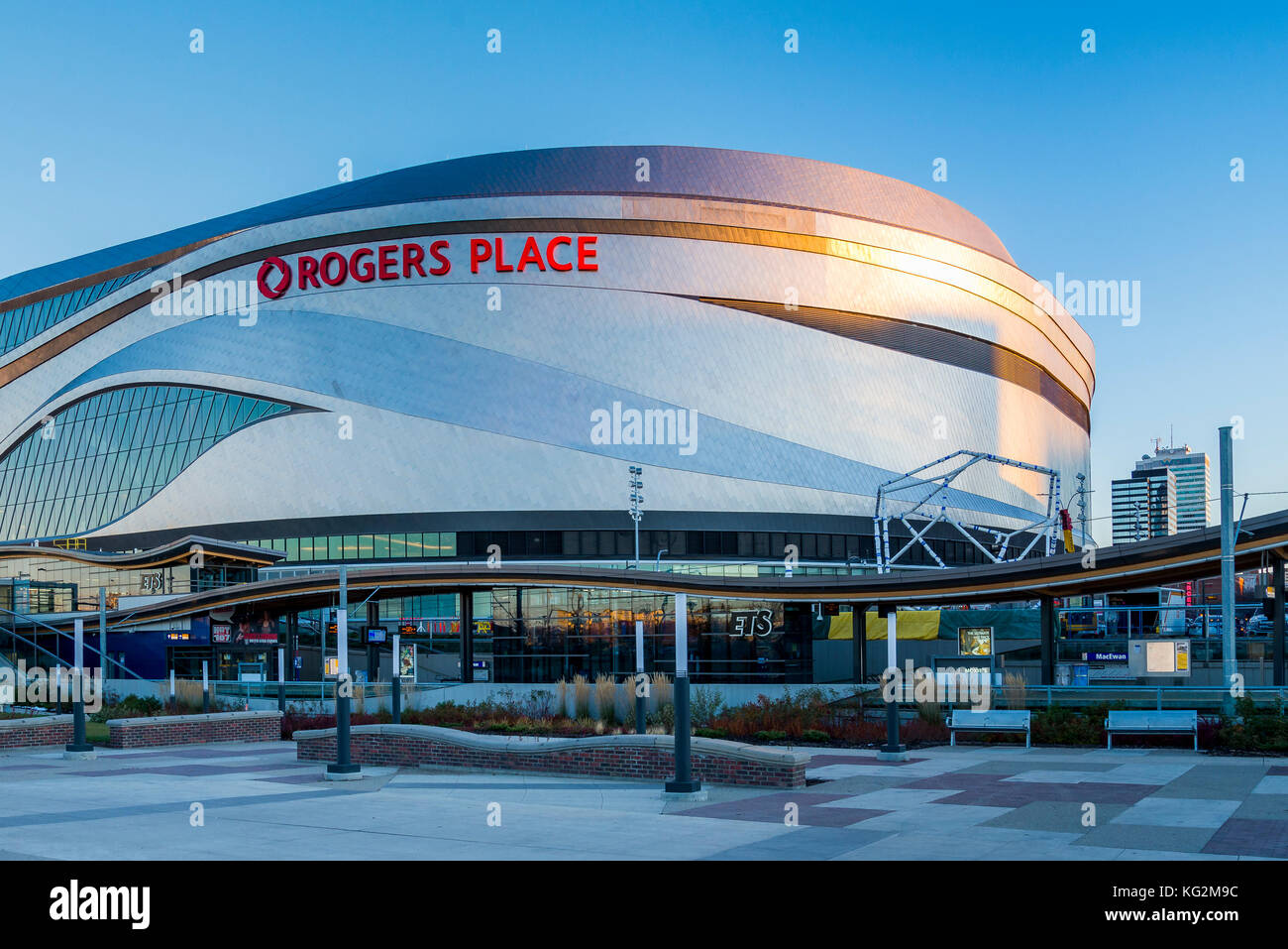 Rogers place stadium edmonton hi-res stock photography and images - Alamy