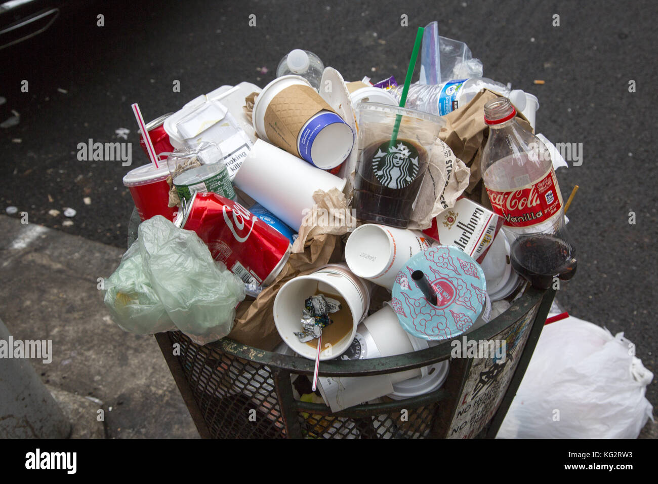 Packaging Waste Stock Photos & Packaging Waste Stock Images Alamy