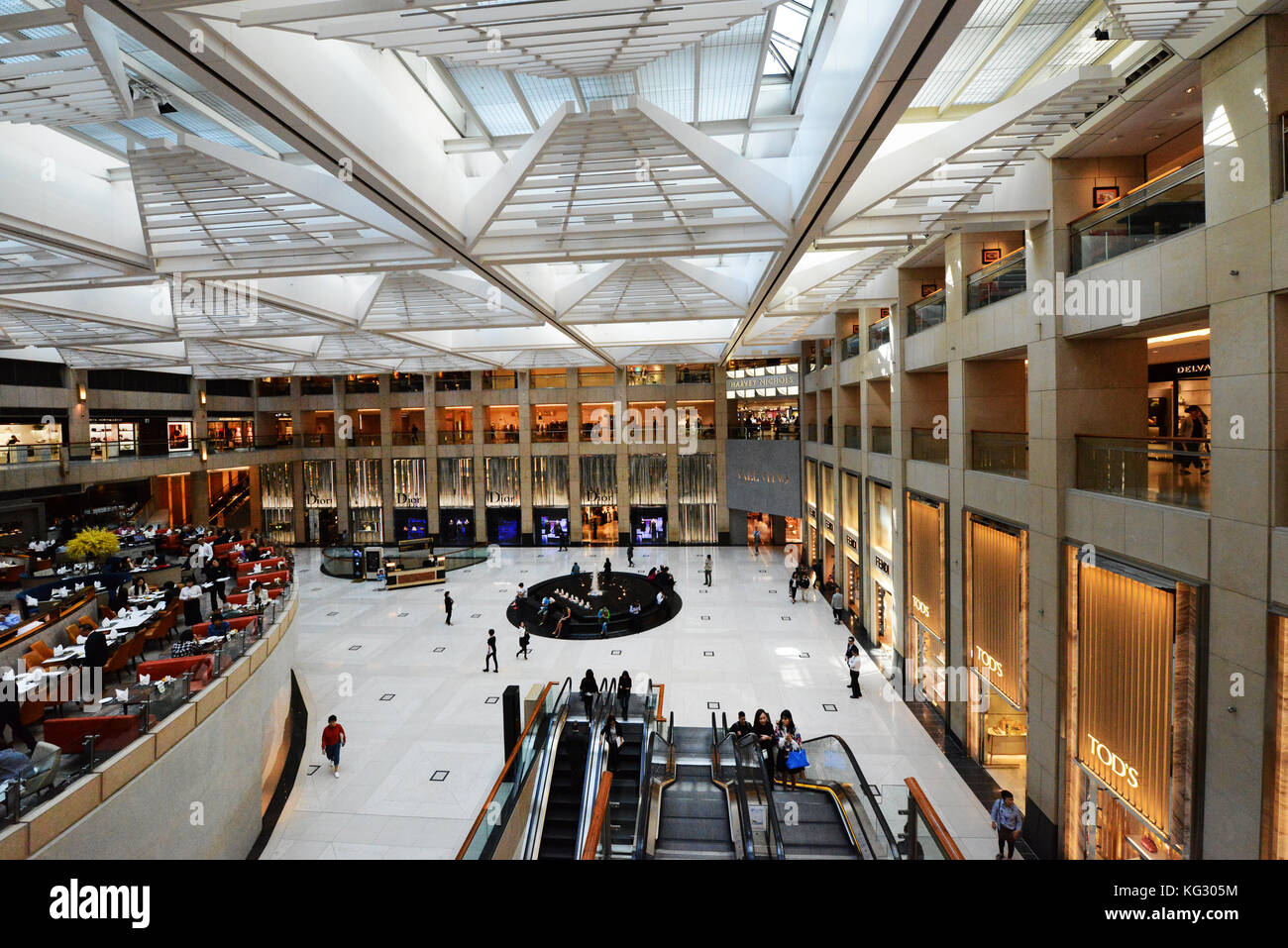 The Landmark shopping mall in Central, Hong Kong Stock Photo Alamy