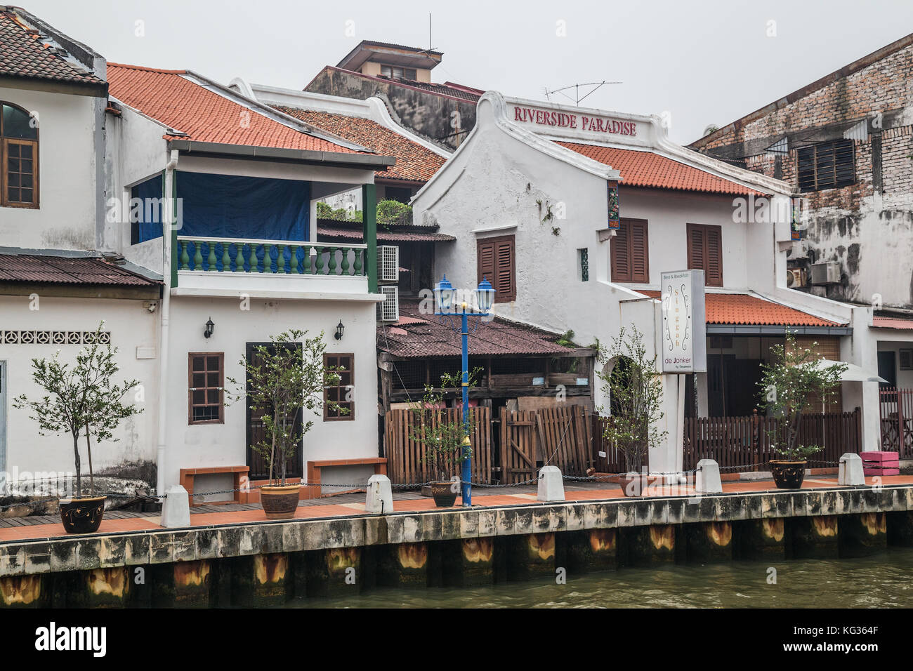 Riverside promenade with historical houses along Sungai Melaka, Malacca, Malaysia Stock Photo