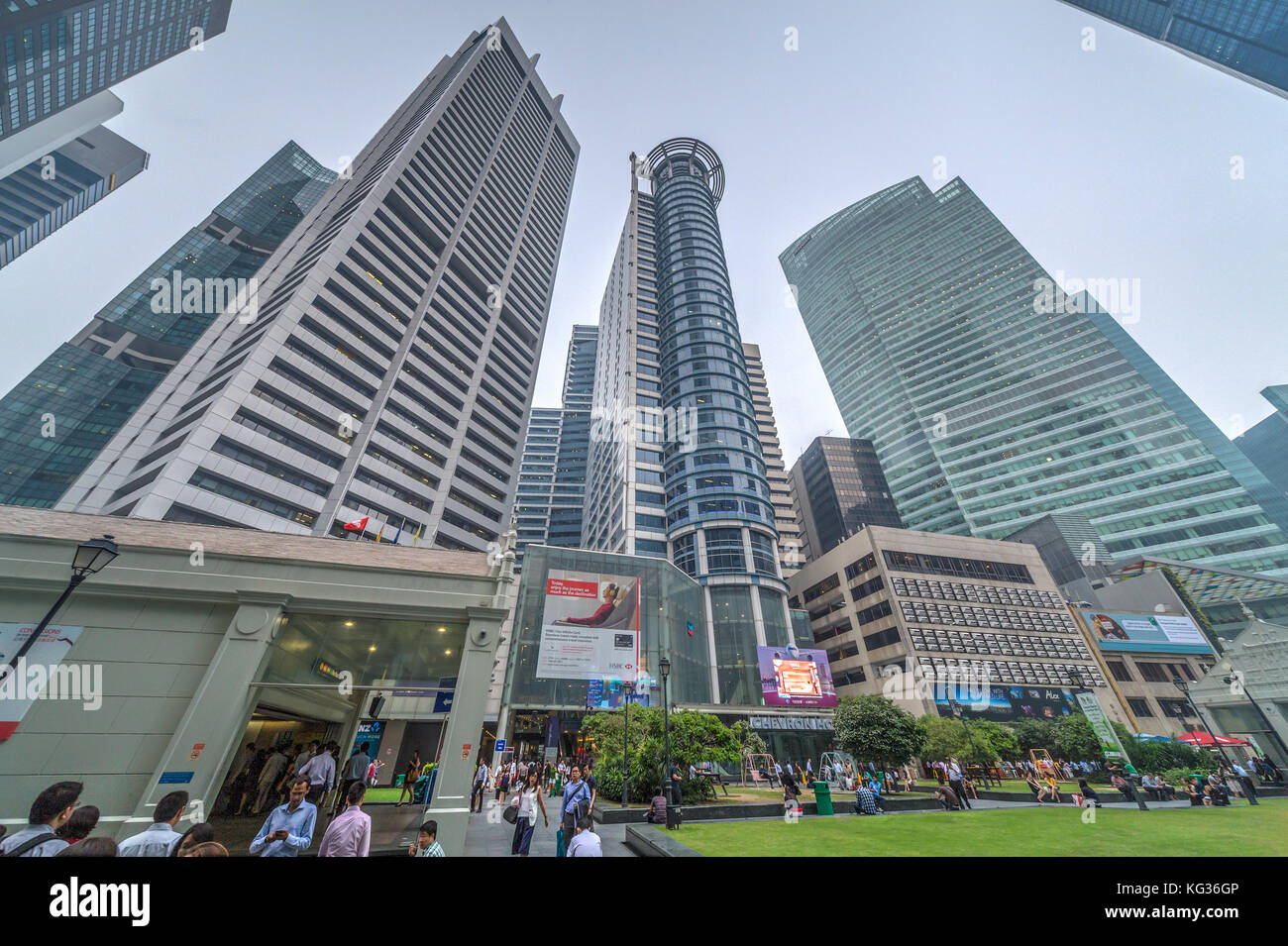 Skyscraper towers at Raffles Place in Singapore Financial Centre Stock ...