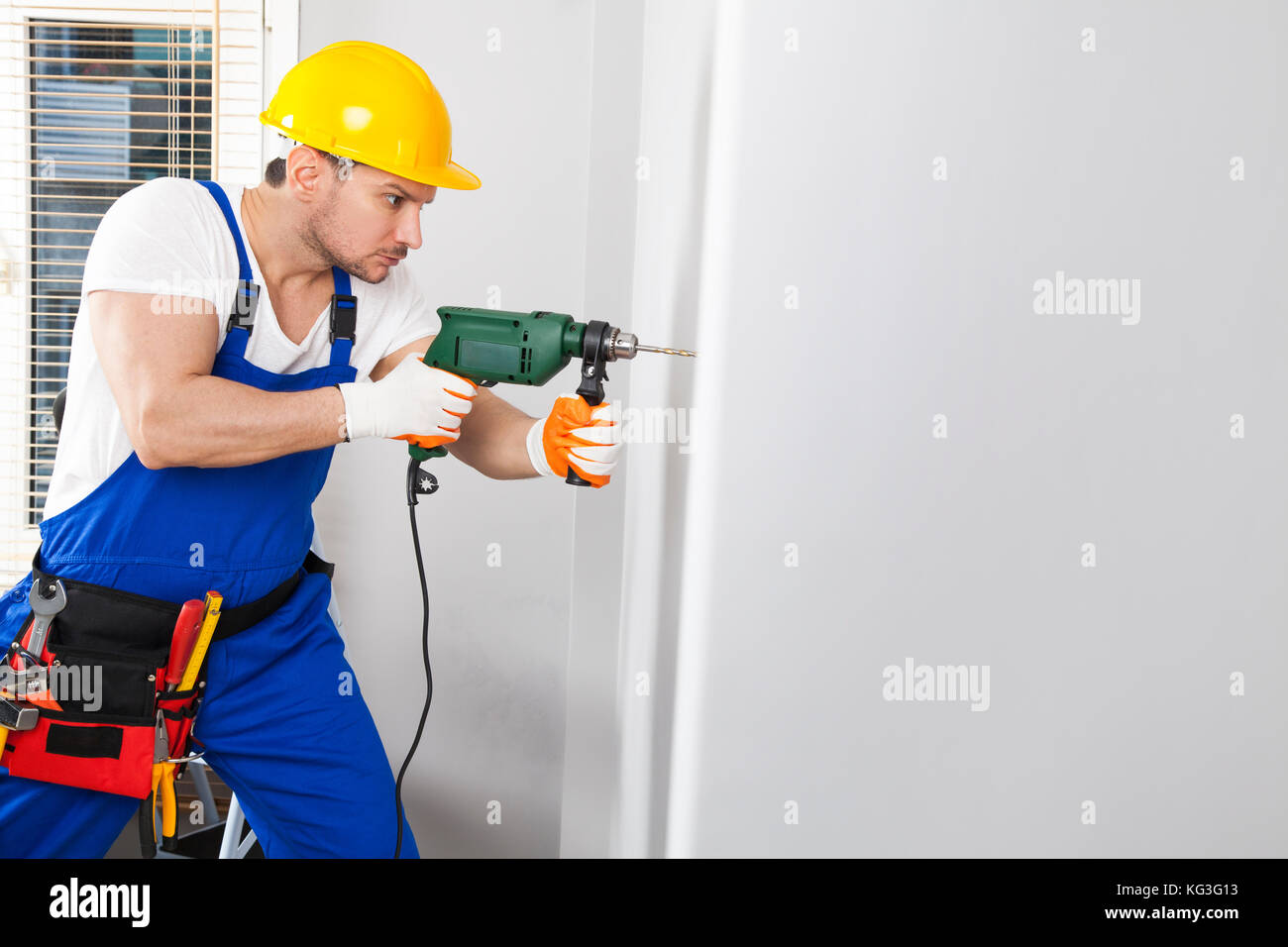 Contractor on using power hi-res stock photography and images - Alamy
