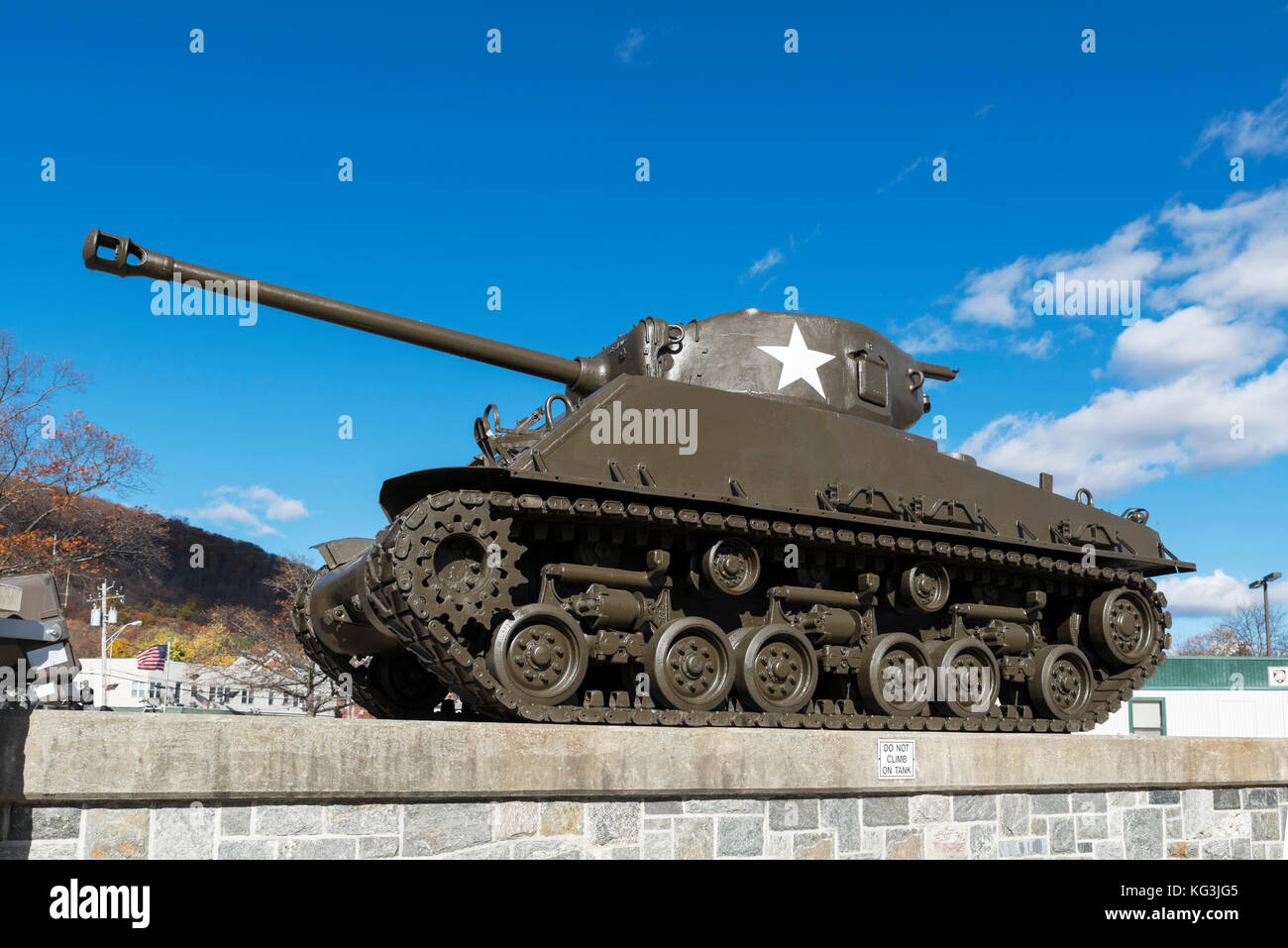 M4 A3E8 Sherman tank at the Abrams Gate of West Point United States Military Academy, Highland Falls, New York State, USA Stock Photo