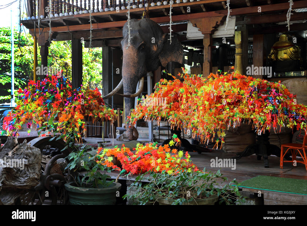 Colombo Sri Lanka Slave Island Gangaramaya Temple Colourful decorations and elephant head Stock Photo