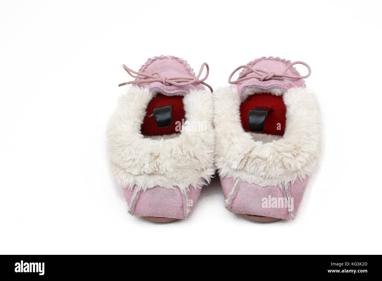 womens pink moccasin slippers