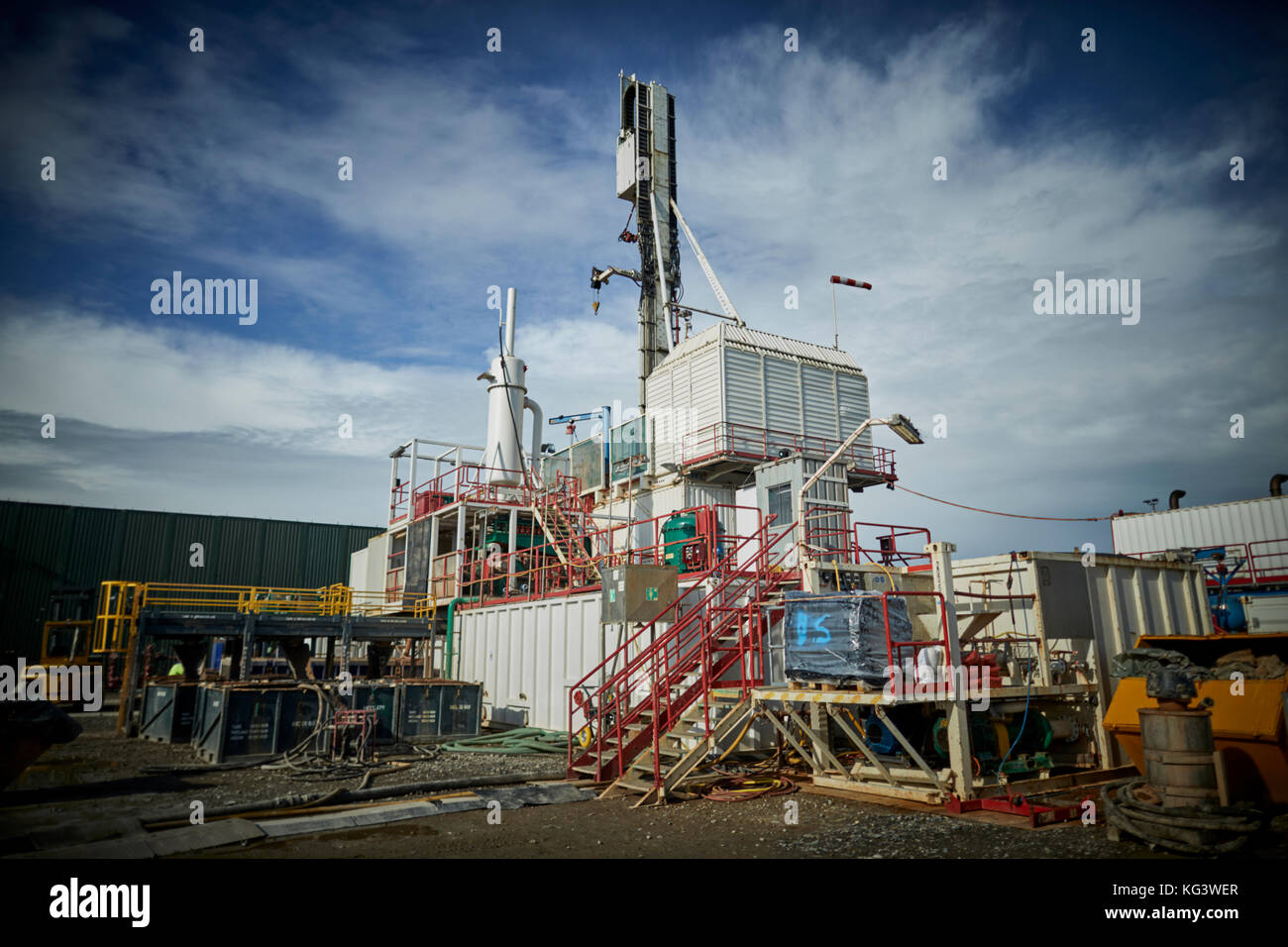 Fracking firm Cuadrilla drilling for shale gas in Lancashire, pictured the drilling rig Stock Photo