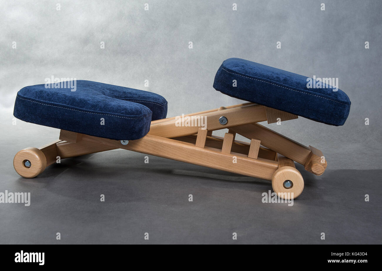 kneechair