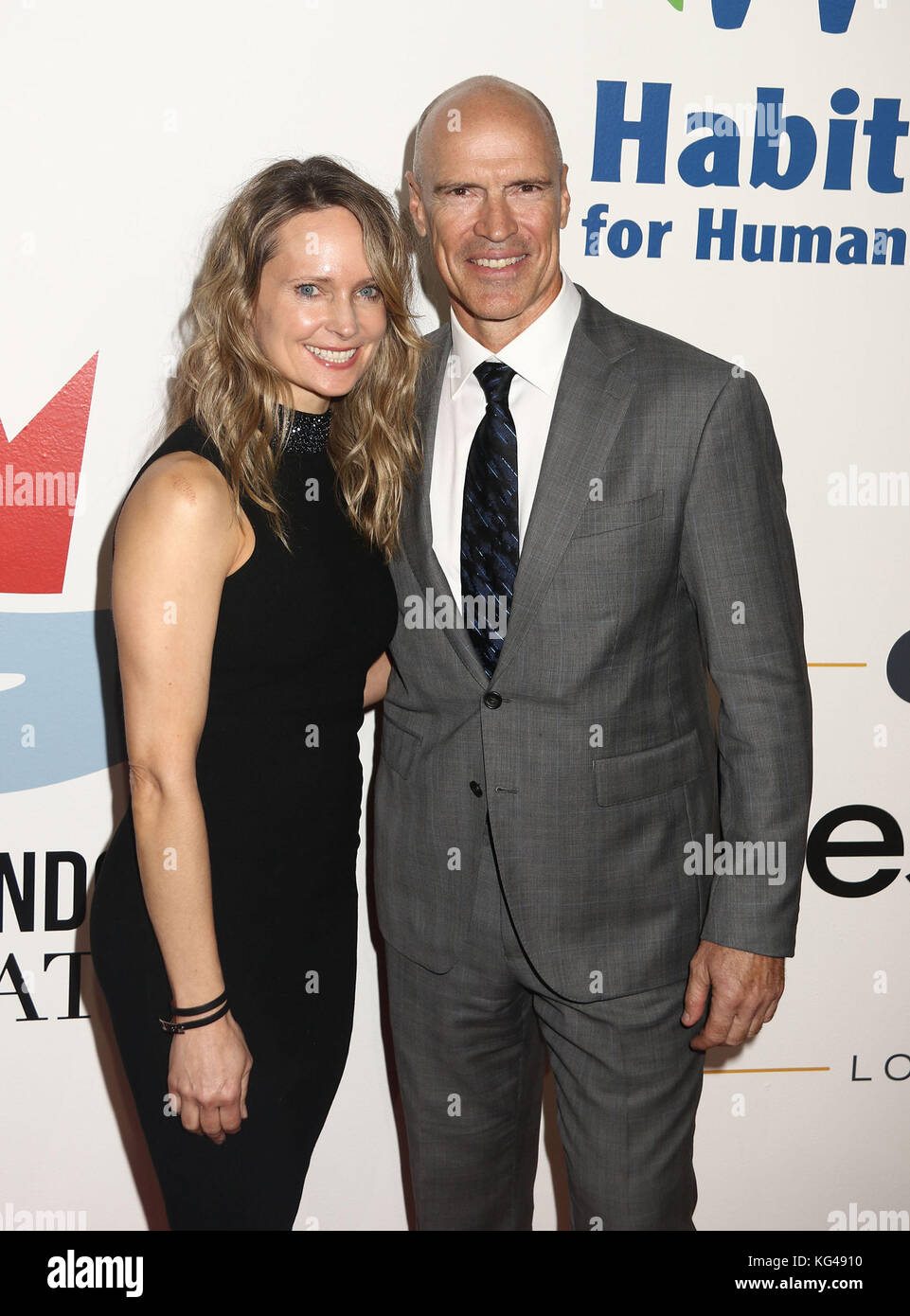 Kim clark and mark messier hires stock photography and images Alamy