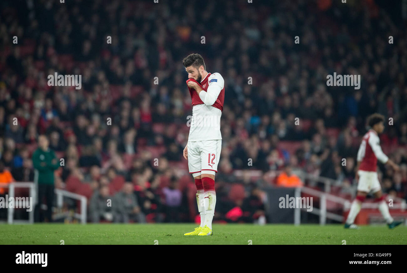London, UK. 02nd Nov, 2017. Olivier Giroud of Arsenal shows frustration during the UEFA Europa League group stage match between Arsenal and FC Red Star Belgrade at the Emirates Stadium, London, England on 2 November 2017. Photo by Andy Rowland. Credit: Andrew Rowland/Alamy Live News Stock Photo