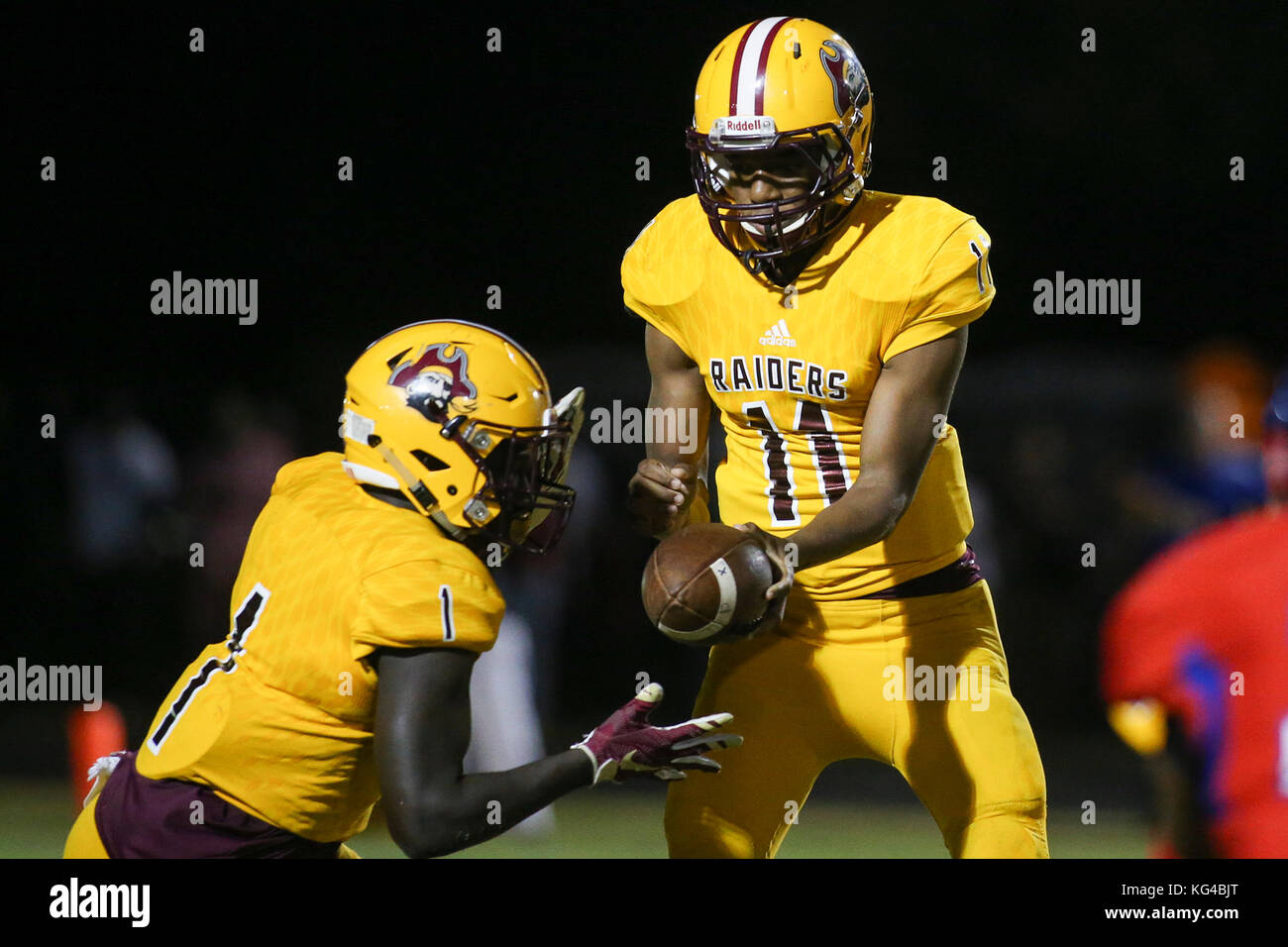 Belle Glade, Florida, USA. 3rd Nov, 2017. Glades Central quarterback