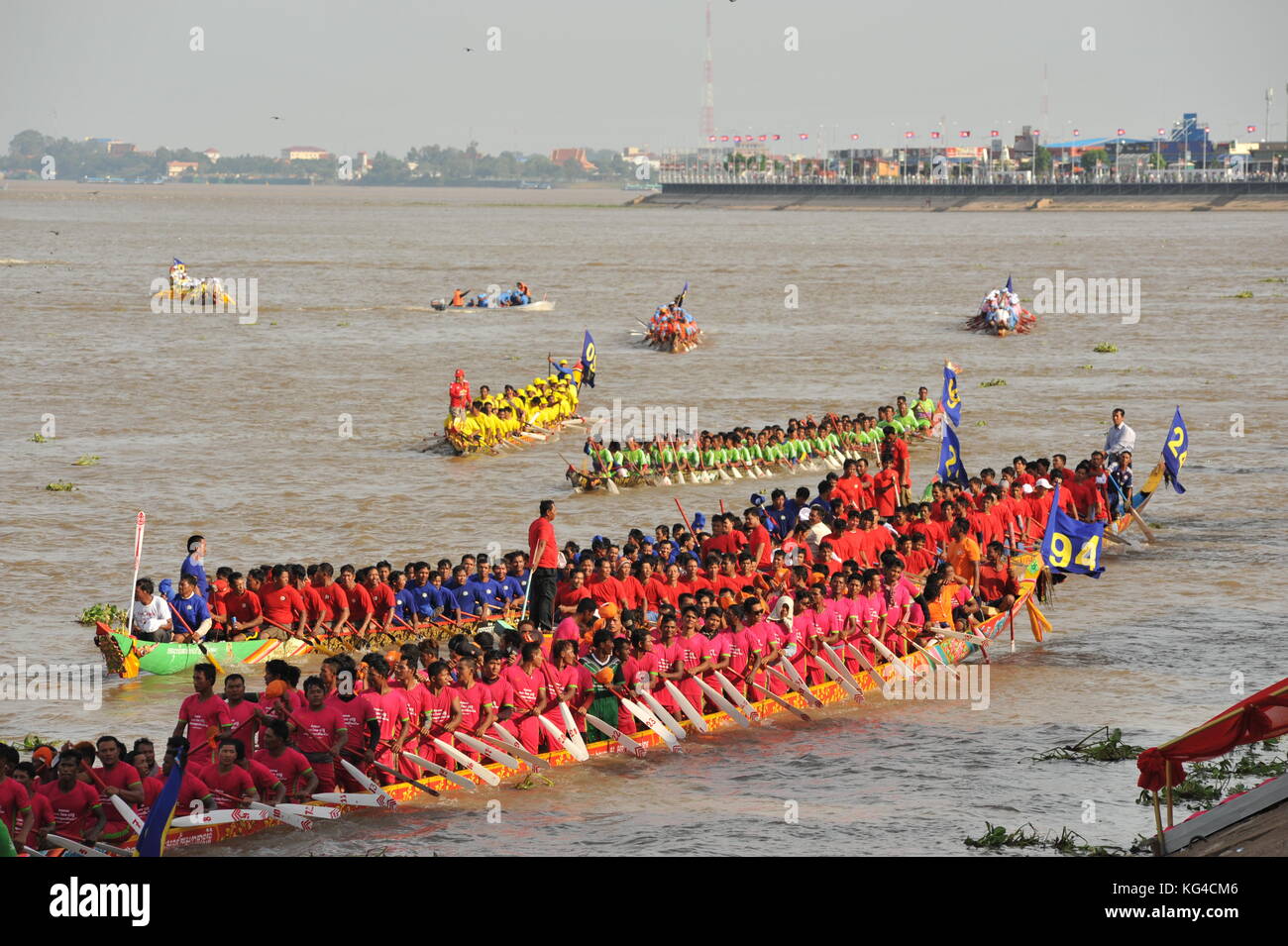 Phnom Penh, Cambodia. 3rd November, 2017. Phnom Penh celebrates Bon Om