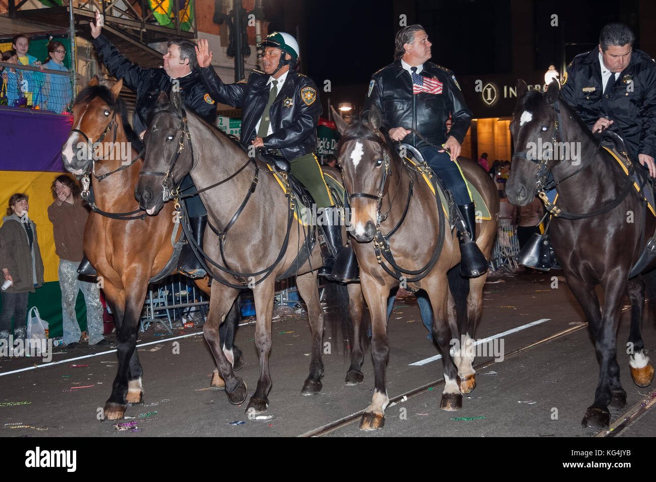 Mounted Police riding horses during Mardi Gras in New Orleans ...