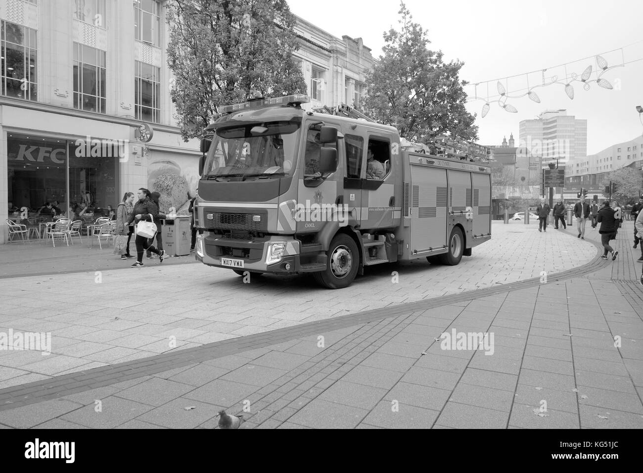 November 2017 - Fire Engine truck responding to a non emergency call in the centre of Cardiff in South Wales Stock Photo