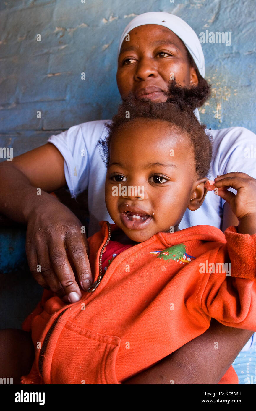 Family in the poor township in Cape Town, South Africa Stock Photo - Alamy