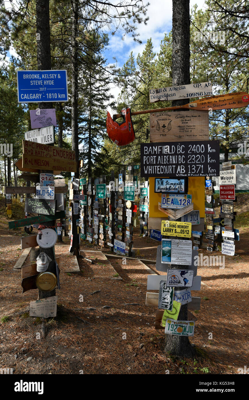 Watson Lake, Signpost Forest, Yukon, Canada Stock Photo Alamy