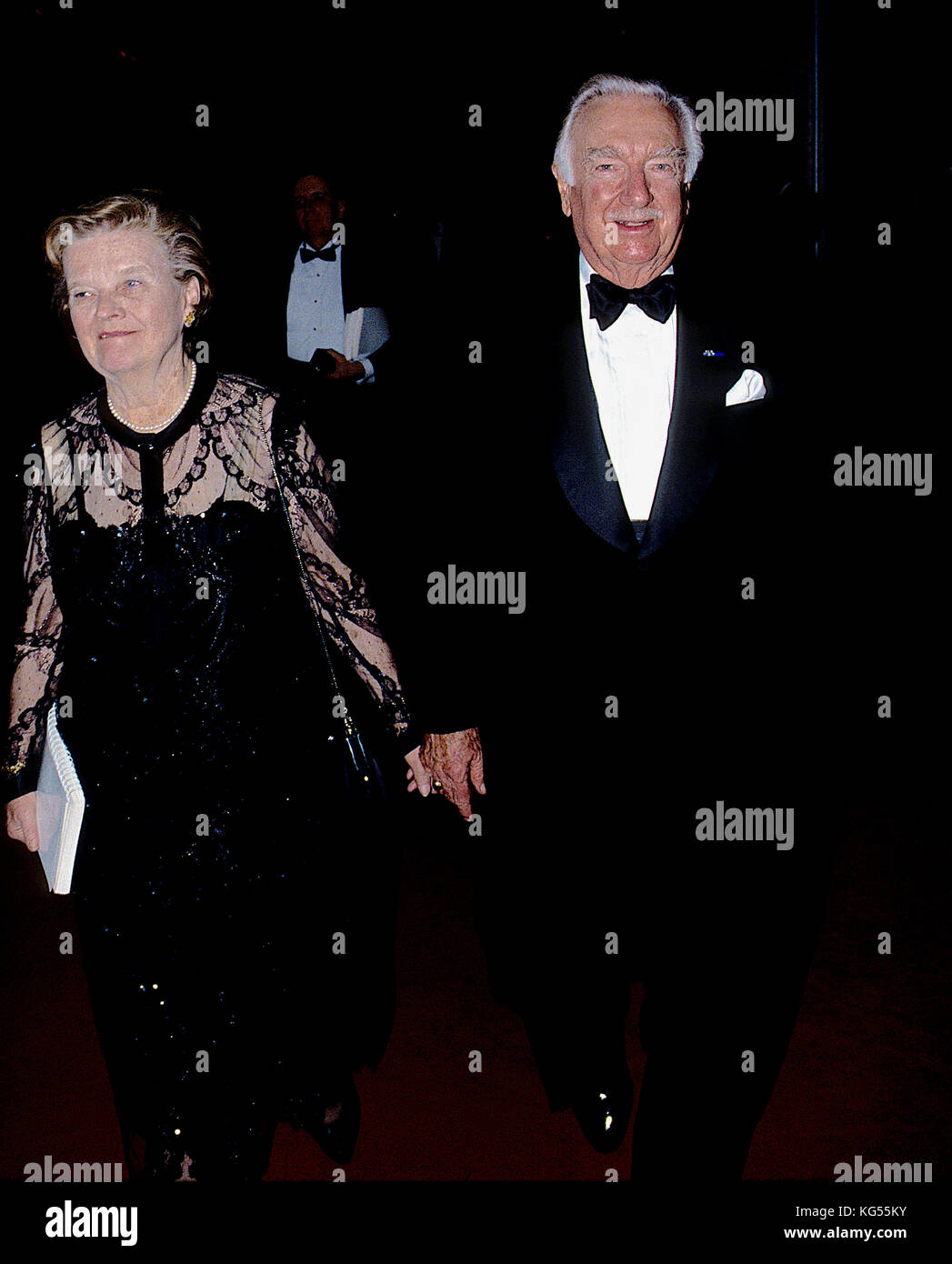 Washington DC. USA, 8th December, 1991 Walter and Betsy Cronkite arrive at the Kennedy Center Honors Stock Photo