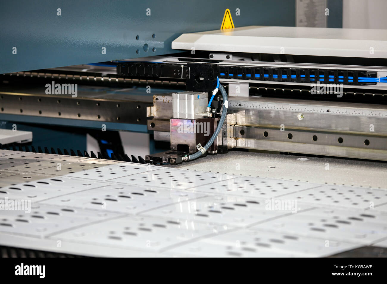 Punching machine hi-res stock photography and images - Alamy