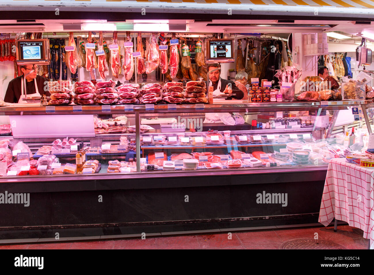 market workers performing their work one working day Stock Photo Alamy
