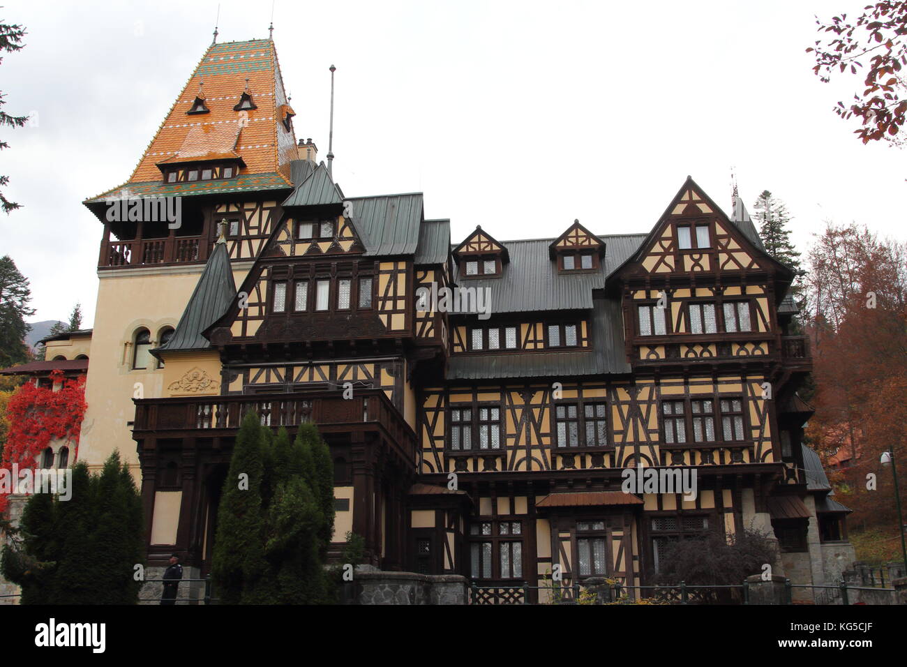 Castelul pelisor hi-res stock photography and images - Alamy