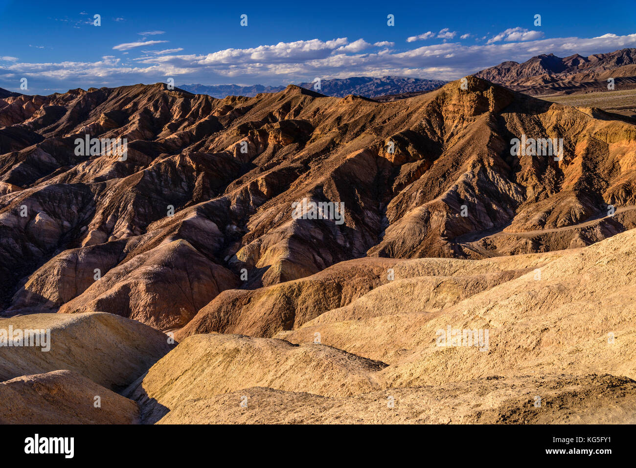 Death valley badlands hi-res stock photography and images - Alamy