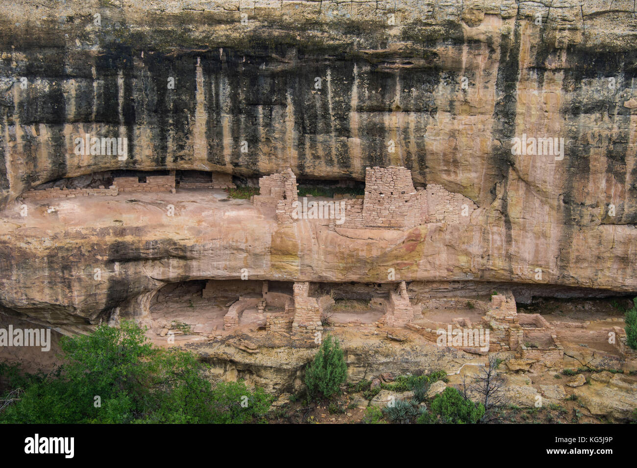 Indian dwellings in the Mesa Verde National Park, Colorado, USA Stock Photo