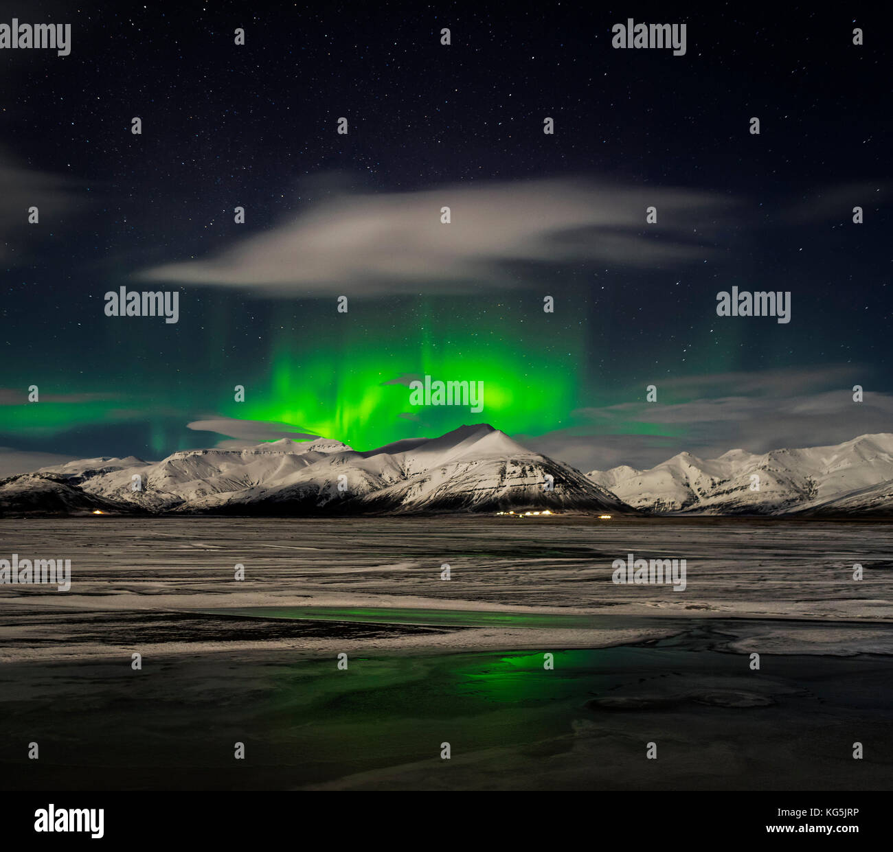 Aurora Borealis over Mt Hoffell, Hoffellsjokul Glacier, Hornafjordur, Eastern Iceland. Stock Photo