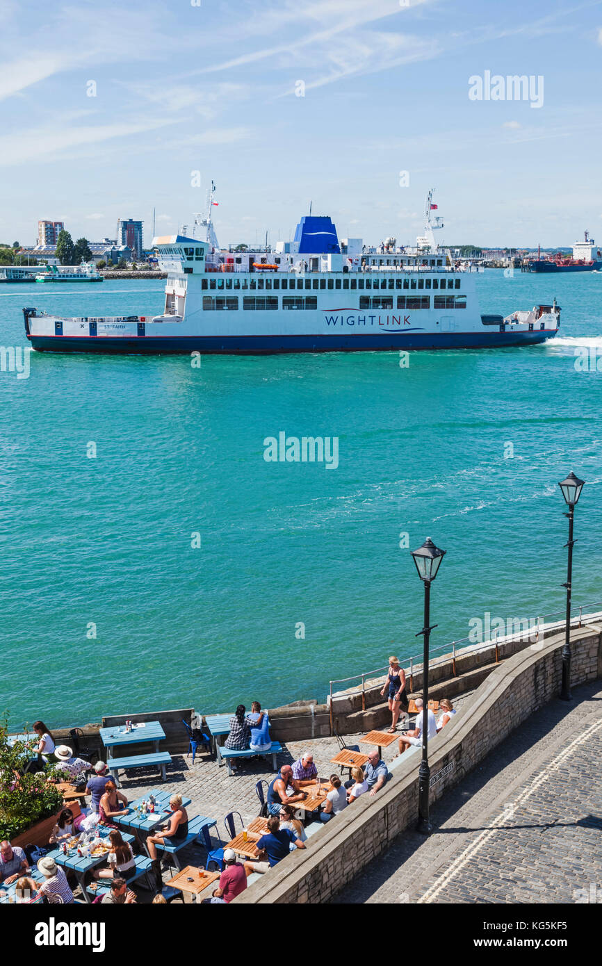 England, Hampshire, Portsmouth, Bath Square and Wightlink Ferry Stock Photo