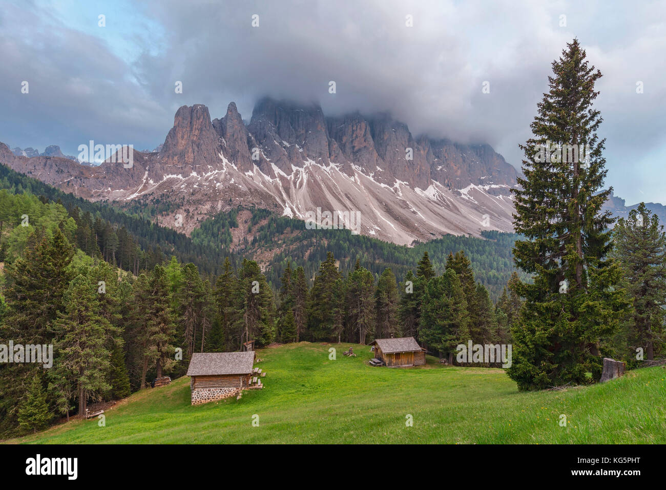 Gampenwiese, Gampen Alm, Val di Funes - Villnoesser Tal, Suedtirol - Alto Adige - South Tyrol, Italy, Europe Stock Photo