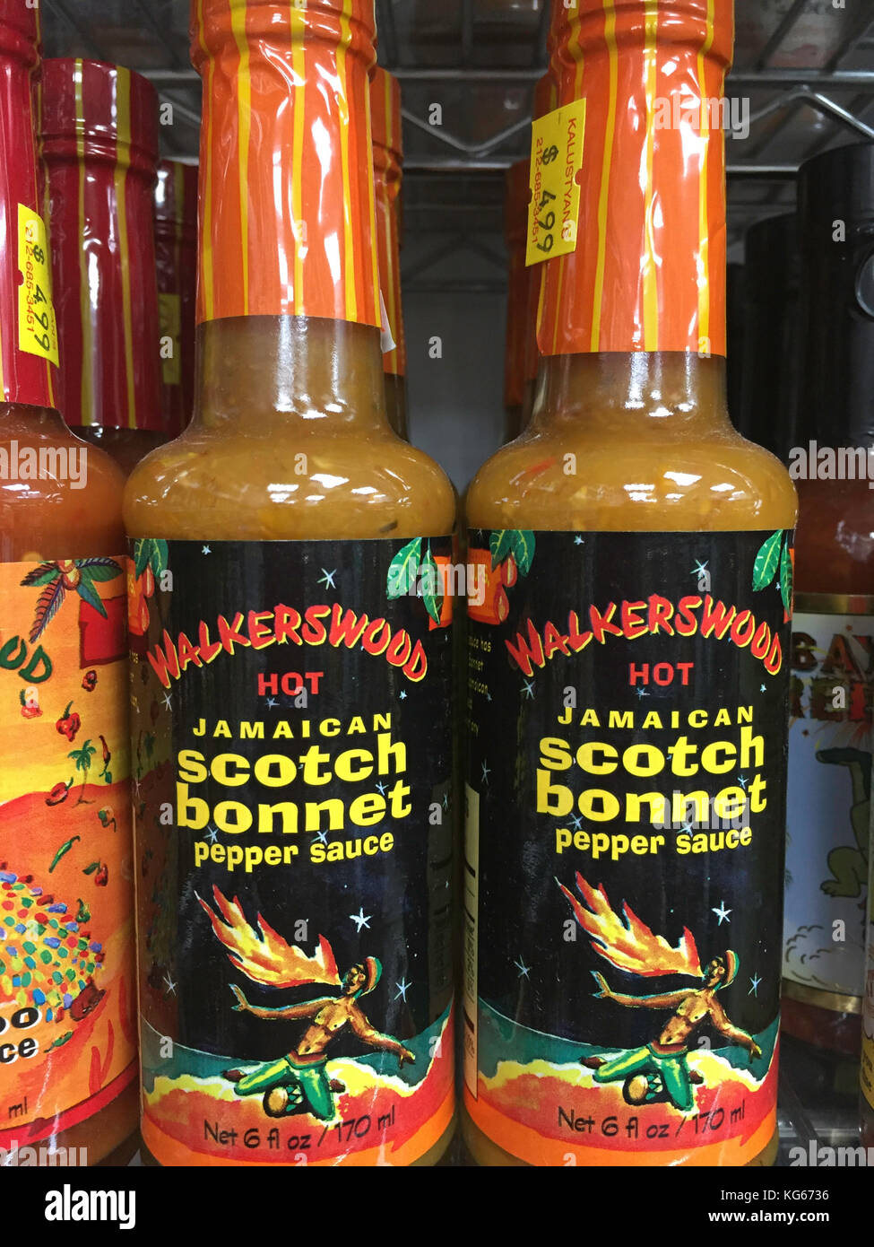 Sauce Bottles High Resolution Stock Photography and Images Alamy