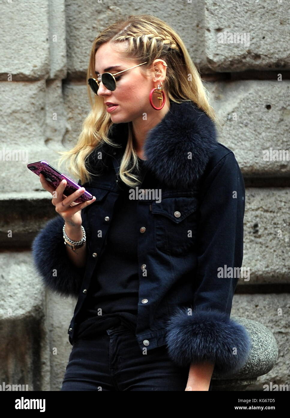 Chiara Ferragni out and about in Milan Featuring: Chiara Ferragni Where:  Milan, Italy When: 04 Oct 2017 Credit: IPA/WENN.com **Only available for  publication in UK, USA, Germany, Austria, Switzerland** Stock Photo 