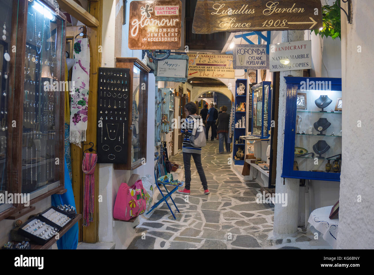 Naxos shopping hi-res stock photography and images - Alamy