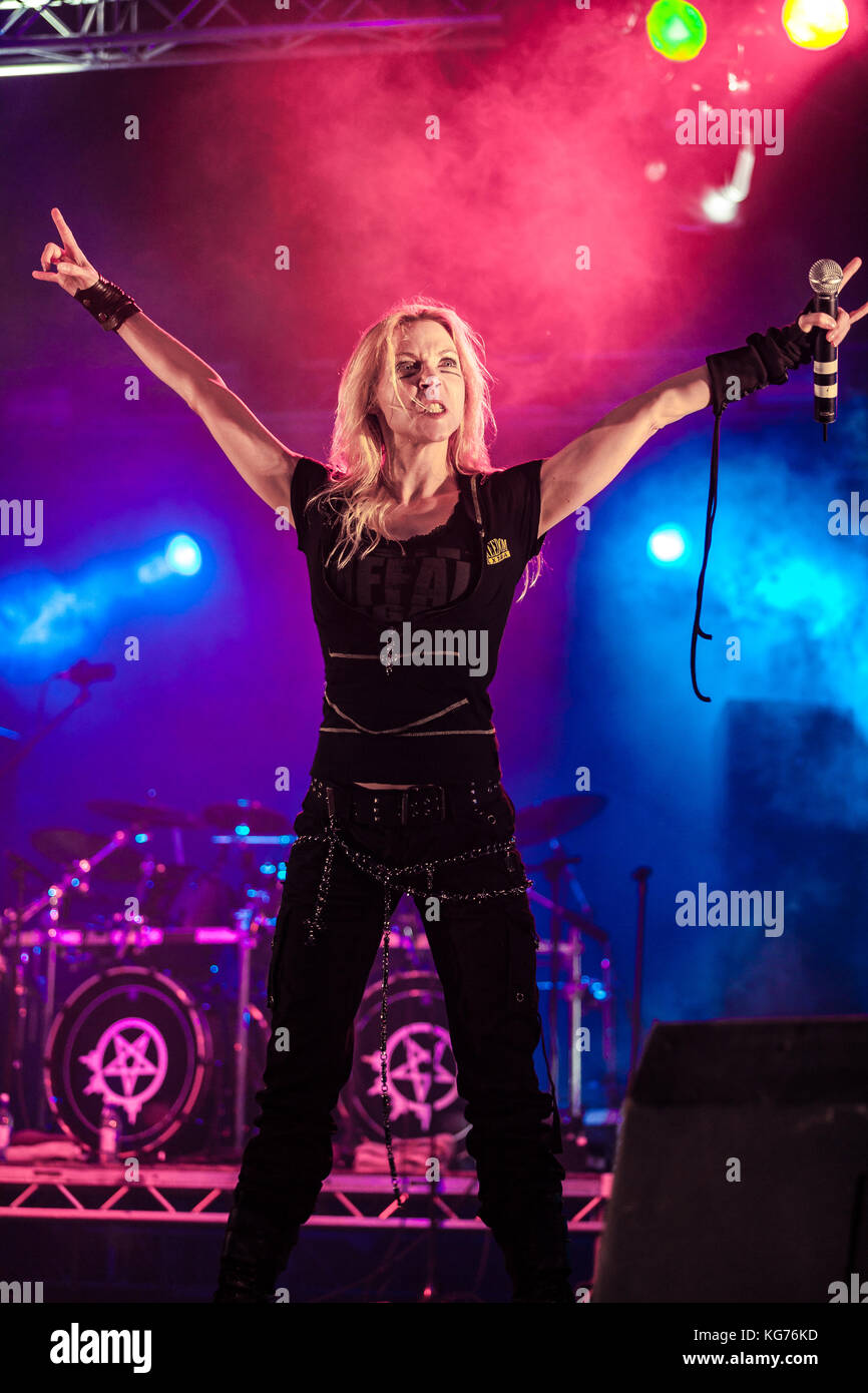 Angela Gossow Wallpaper