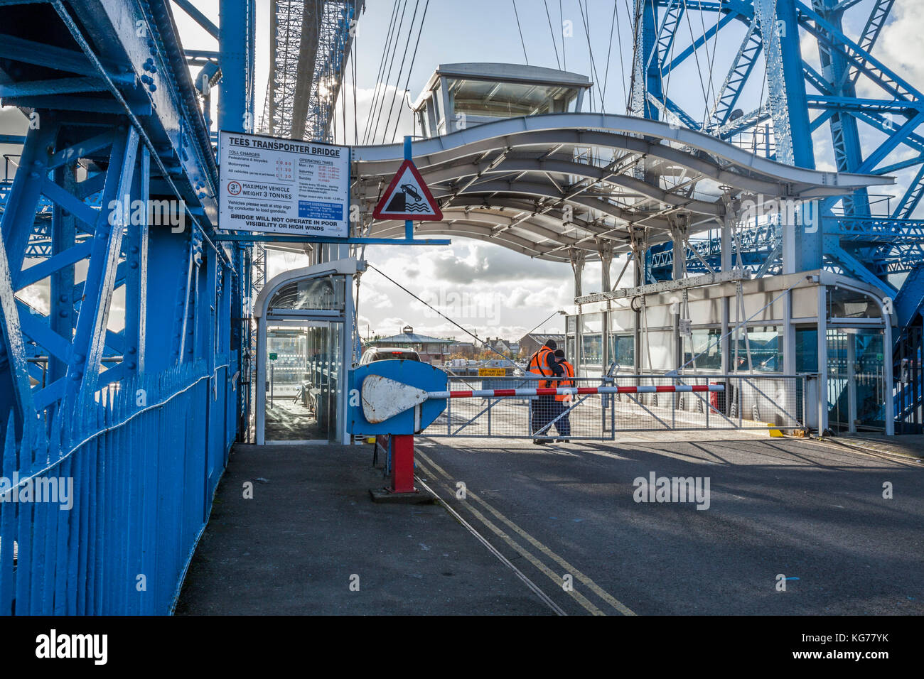 The operators closing the gates on the Transporter Bridge,Middlesbrough,England,UK Stock Photo