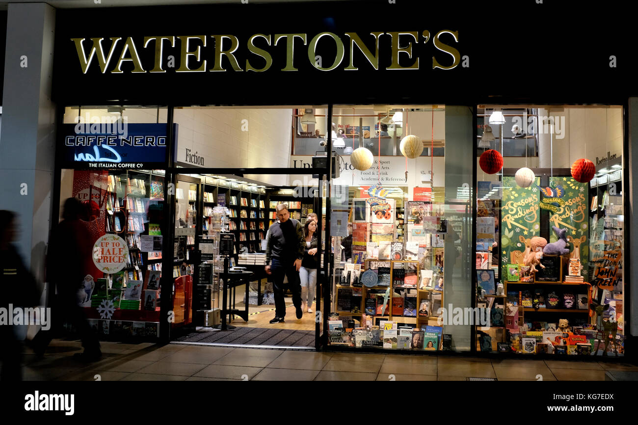 waterstones book shop in westwood cross shopping centre in county of kent uk 2017 Stock Photo