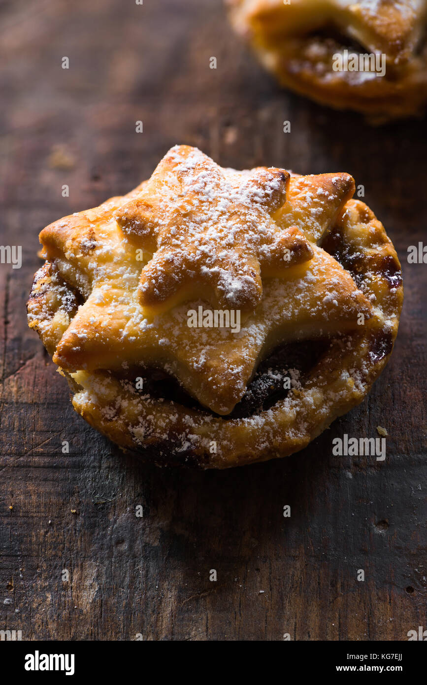 Homemade mince pies hi-res stock photography and images - Alamy