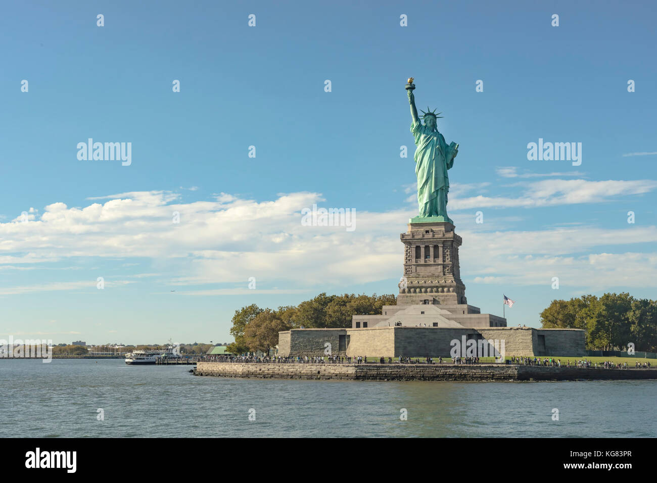 Statue of liberty tours hires stock photography and images Alamy