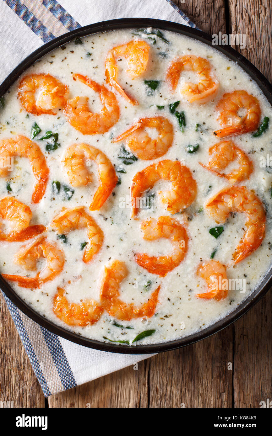creamy garlic butter tuscan shrimp with spinach macro on a plate
