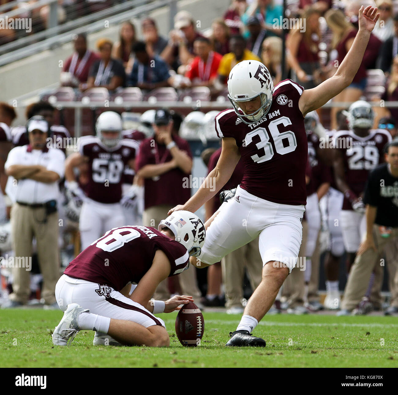 November 4, 2017: Texas A&M Aggies place kicker Daniel LaCamera (36) kicks a 39 yard field goal in the first quarter during the NCAA football game between the Auburn Tigers and the Texas A&M Aggies at Kyle Field in College Station, TX; John Glaser/CSM. Stock Photo