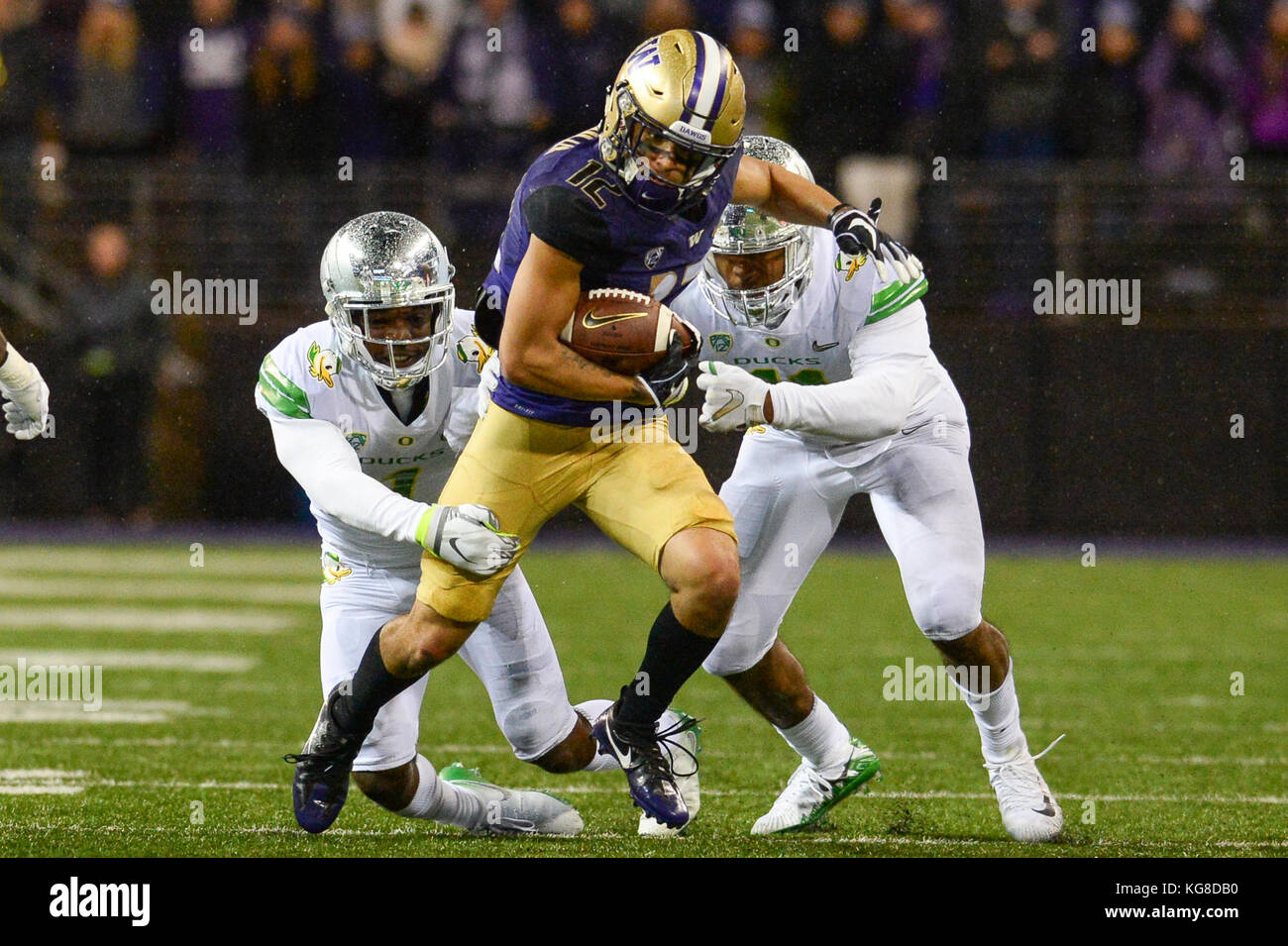 Seattle, WA, USA. 4th Nov, 2017. UW receiver Aaron Fuller (12) with the one of his 2 first half receptions in a PAC12 football game between the Oregon Ducks and the Washington Huskies. The game was played at Husky Stadium on the University of Washington campus in Seattle, WA. Jeff Halstead/CSM/Alamy Live News Stock Photo