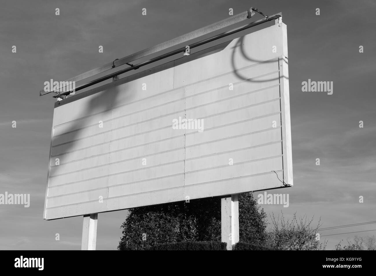 Bahnhof sign hi-res stock photography and images - Alamy
