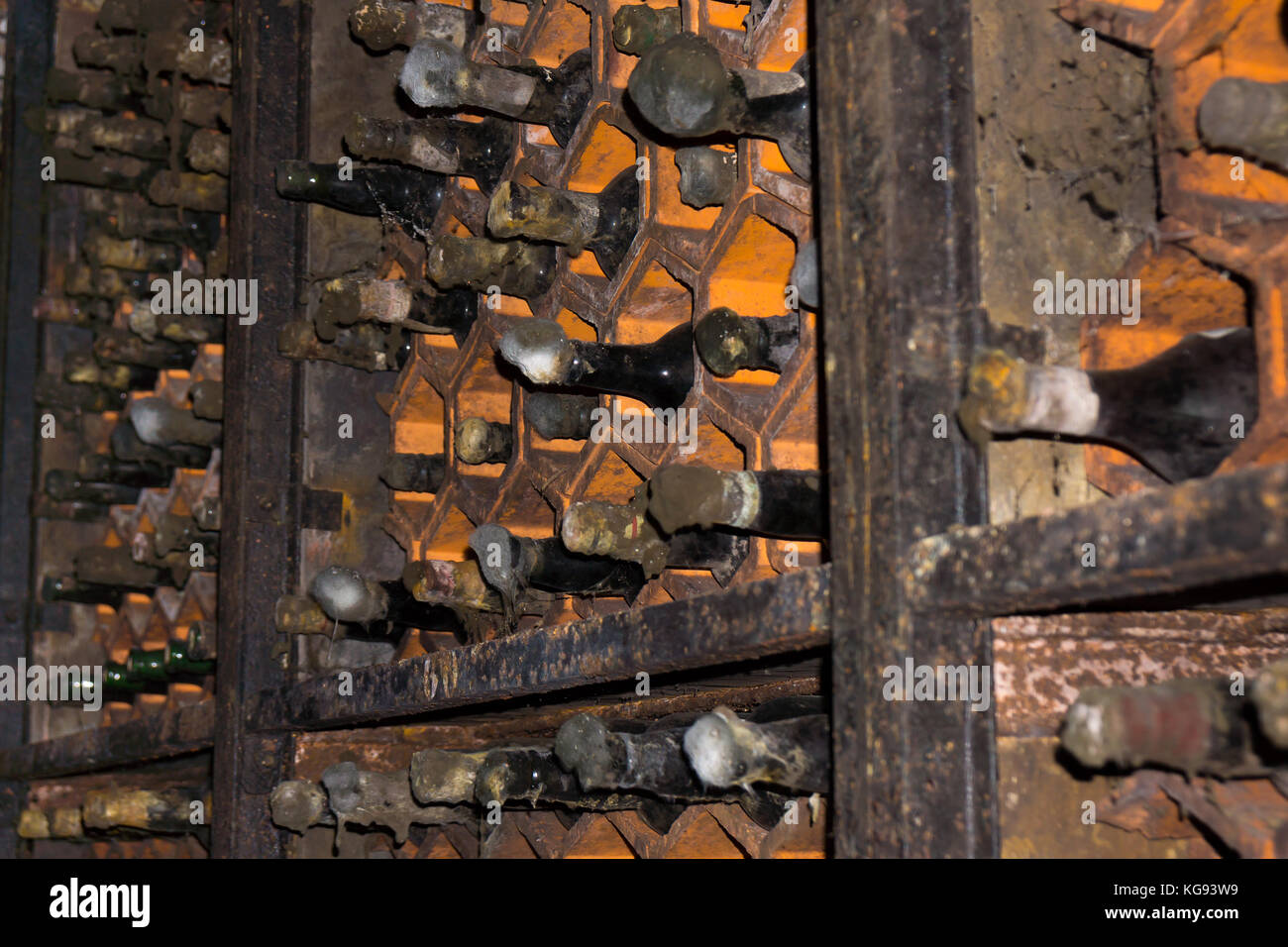 Vintage Port Wine Bottle High Resolution Stock Photography and Images ...