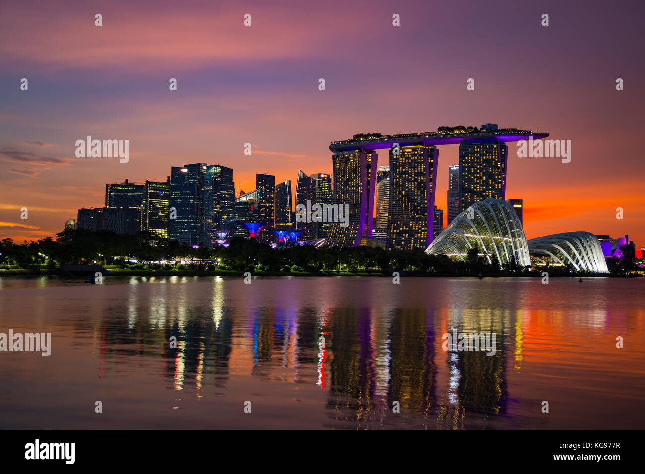 Singapore night gardens by the bay hi-res stock photography and images ...