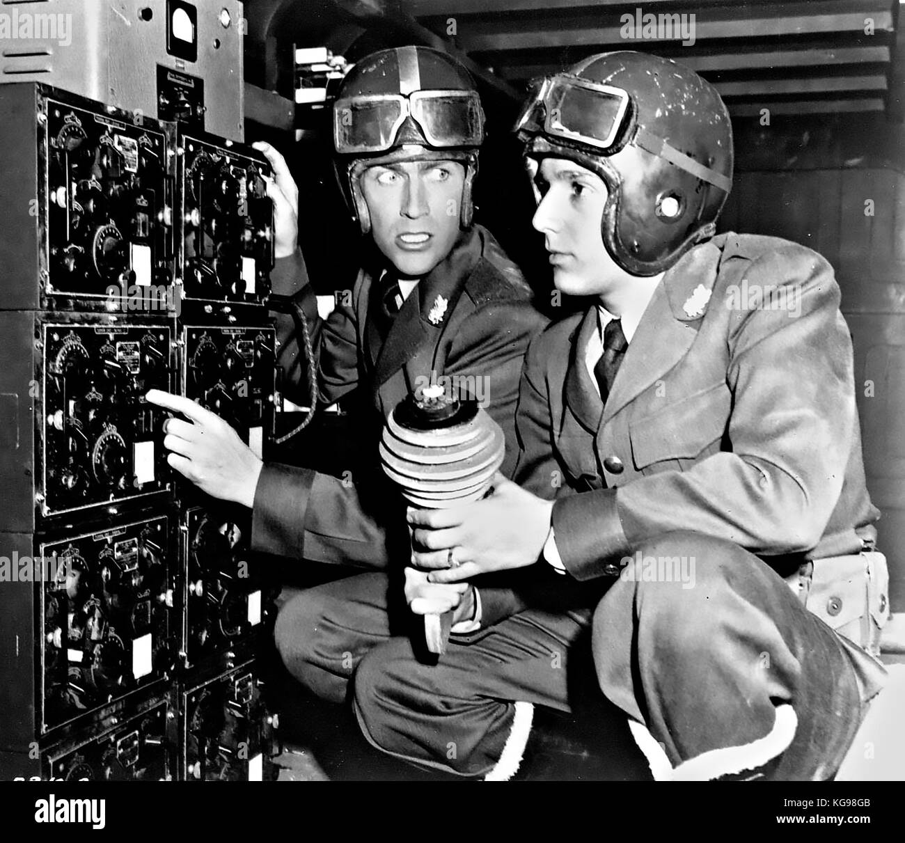 CAPTAIN VIDEO, MASTER OF THE STRATOSPHERE 1951 Columbia Pictures film with Judd Holdren at left and Larry Stewart Stock Photo
