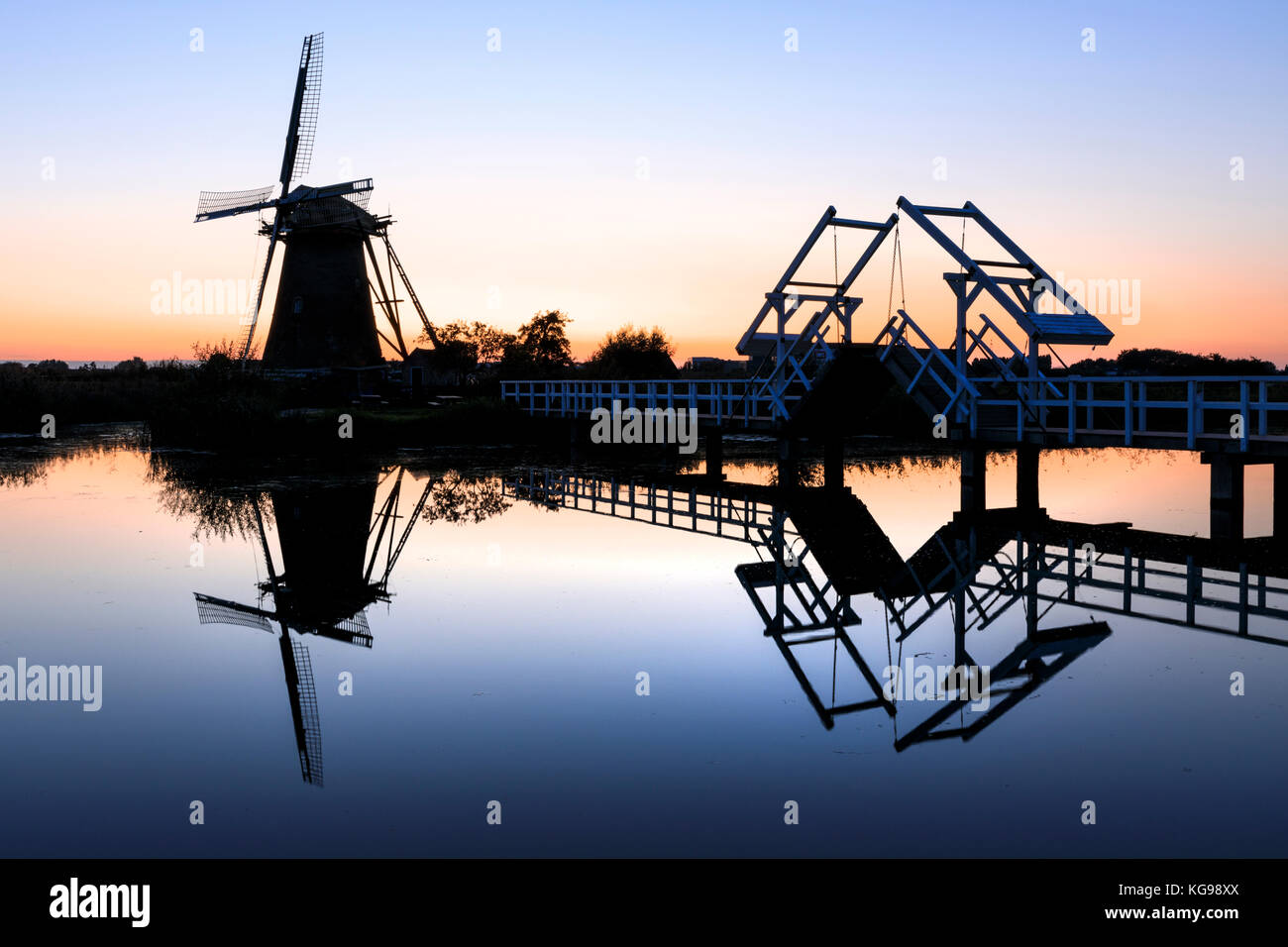 Historic windmills, UNESCO World Heritage Site, Kinderdijk, South Netherlands, Netherland, Europe Stock Photo